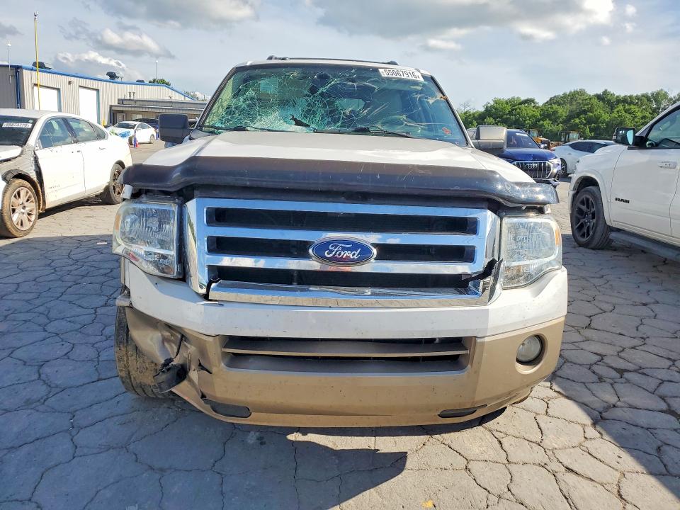 Продажа на аукционе авто 2013 Ford Expedition, vin: 1FMJU1H50DEF61284, номер лота: 55067916