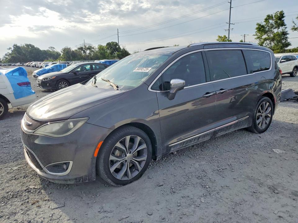 Auction sale of the 2018 Chrysler Pacifica, vin: 2C4RC1GG6JR106791, lot number: 58095726