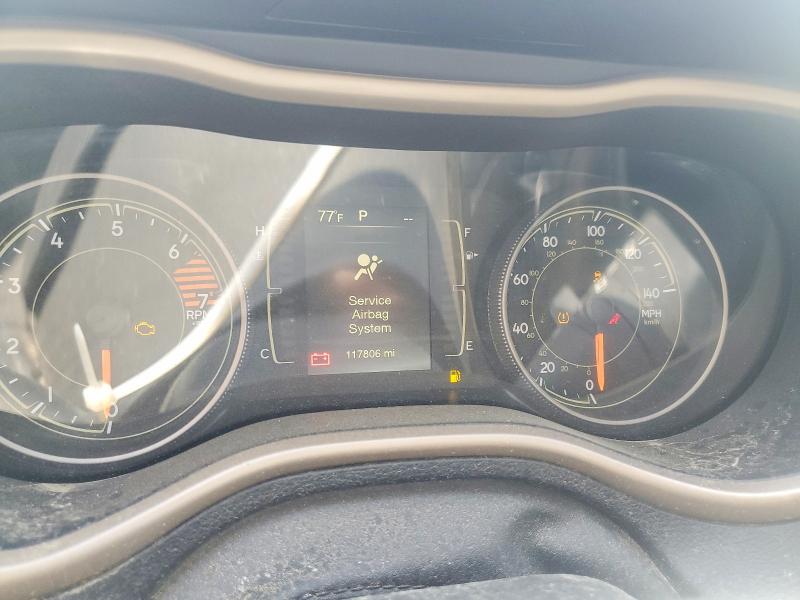 Продаж на аукціоні авто 2018 Jeep Cherokee, vin: 1C4PJLCB0JD596490, номер лоту: 54731236