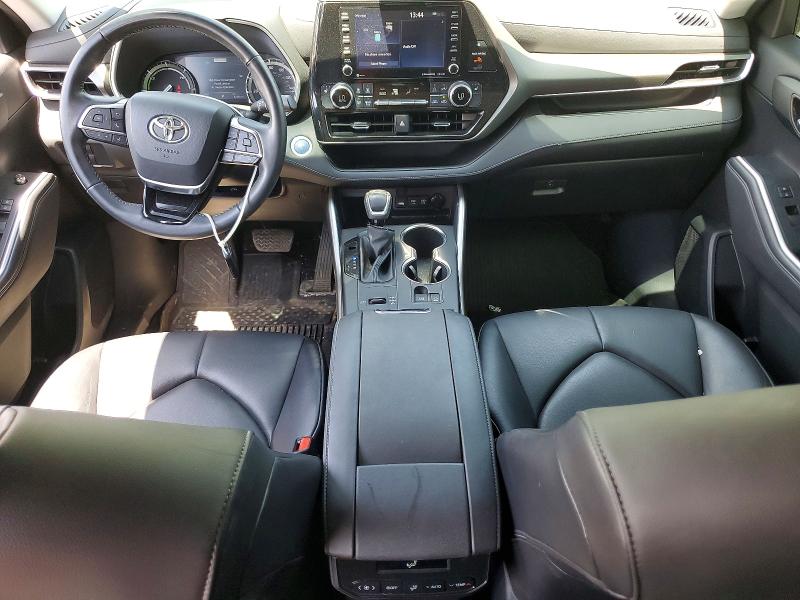 56549556 :رقم المزاد ، 5TDGBRCH7MS063646 vin ، 2021 Toyota Highlander مزاد بيع