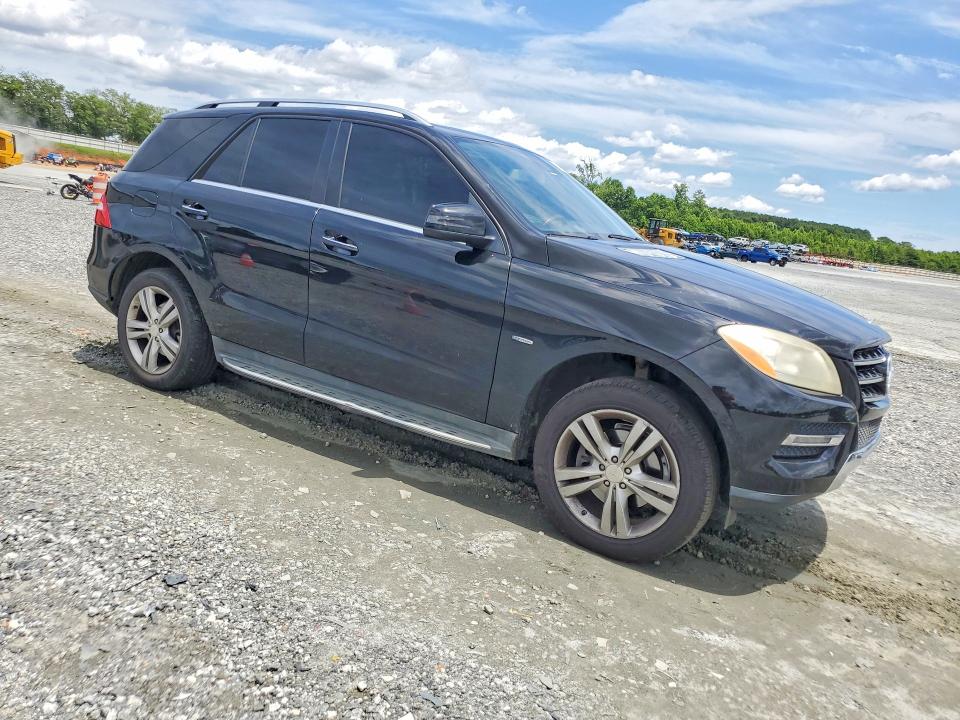 57933666 :رقم المزاد ، 4JGDA5HB0CA007042 vin ، 2012 Mercedes-benz Ml مزاد بيع