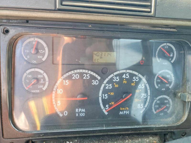 Продажа на аукционе авто 2009 Freightliner Conventional, vin: 1FUJA6CK39LAH1181, номер лота: 57238916