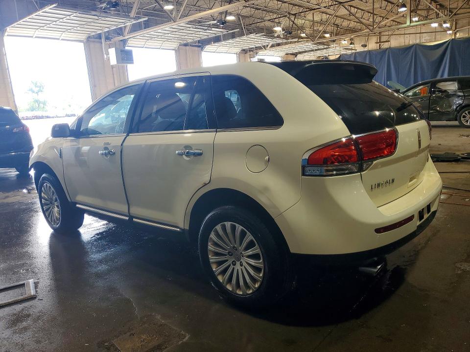 55561176 :رقم المزاد ، 2LMDJ6JK3DBL12397 vin ، 2013 Lincoln Mkx مزاد بيع