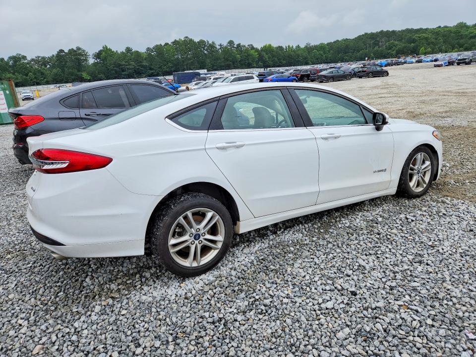 57302846 :رقم المزاد ، 3FA6P0UU4JR271394 vin ، 2018 Ford Fusion مزاد بيع