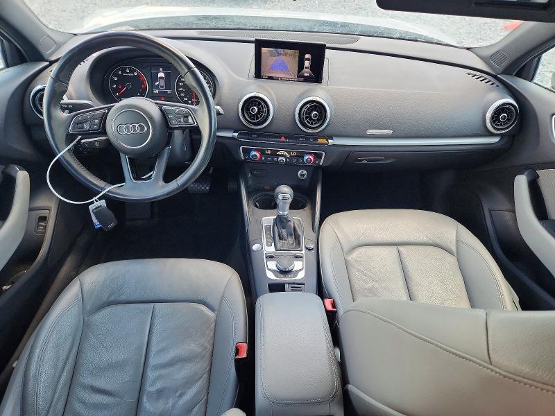 Продажа на аукционе авто 2019 Audi A3, vin: WAUBEGFF7KA125277, номер лота: 58572376