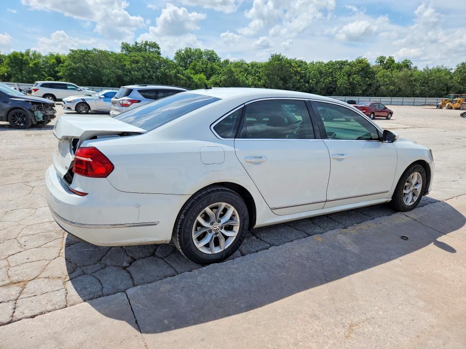 55927336 :رقم المزاد ، 1VWAS7A3XGC034744 vin ، 2016 Volkswagen Passat مزاد بيع