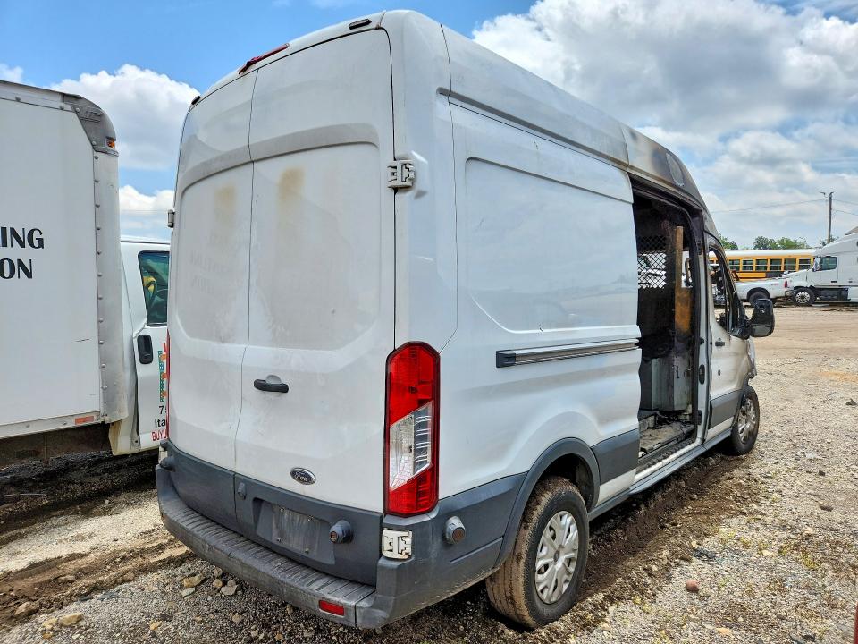 2017 Ford Transit მანქანა იყიდება აუქციონზე, vin: 1FTYR2XG6HKB20358, აუქციონის ნომერი: 58923426