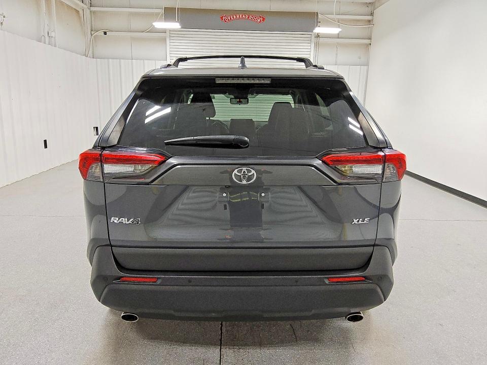 2019 Toyota Rav4 მანქანა იყიდება აუქციონზე, vin: 2T3C1RFV2KC021918, აუქციონის ნომერი: 55976776