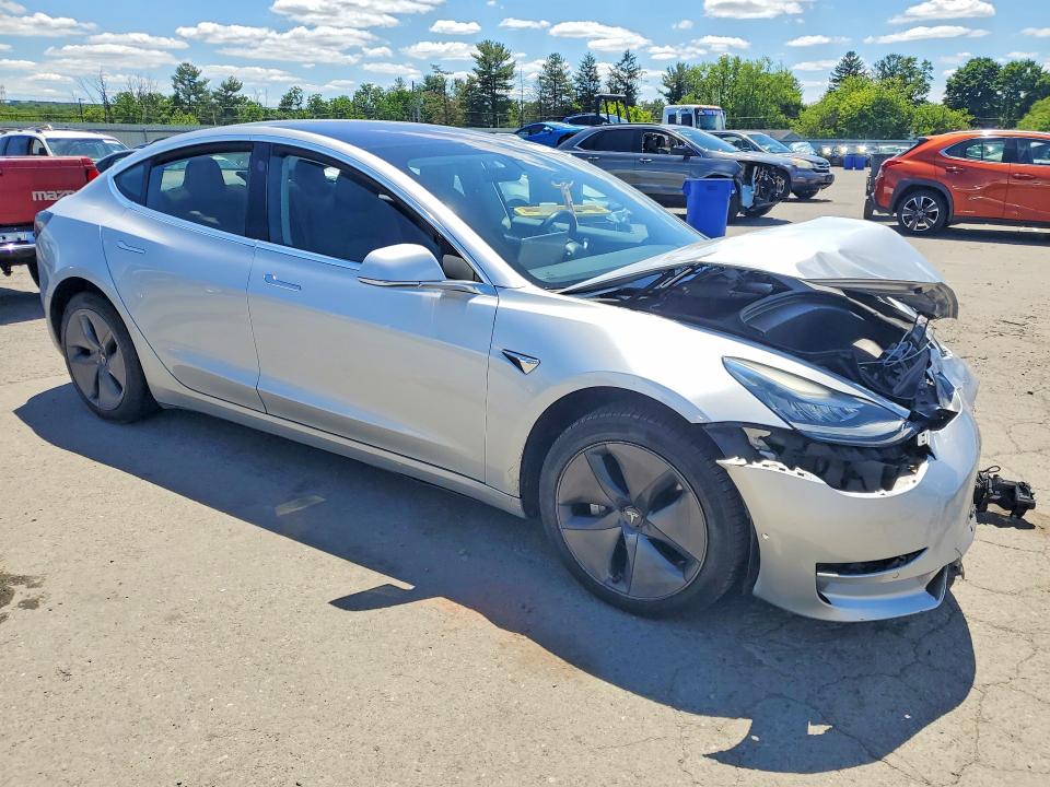 Продажа на аукционе авто 2018 Tesla Model 3, vin: 5YJ3E1EAXJF045973, номер лота: 57430496