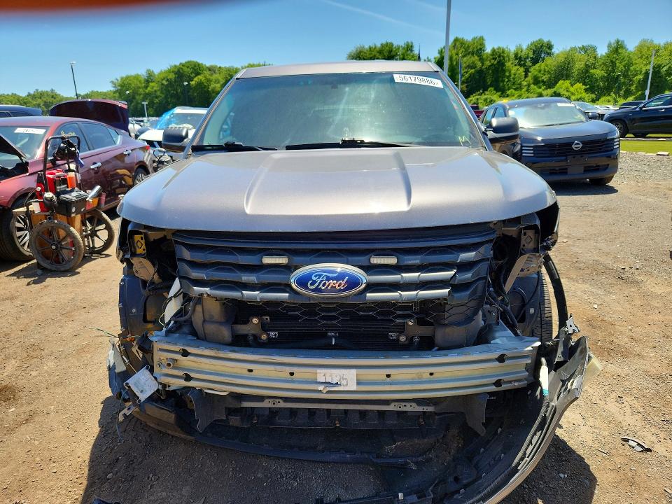 56179886 :رقم المزاد ، 1FM5K8AR1HGB72046 vin ، 2017 Ford Explorer مزاد بيع