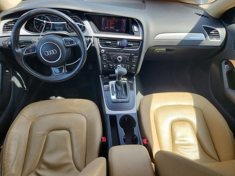 55609096 :رقم المزاد ، WAUBFCFL7EN001812 vin ، 2014 Audi A4 مزاد بيع