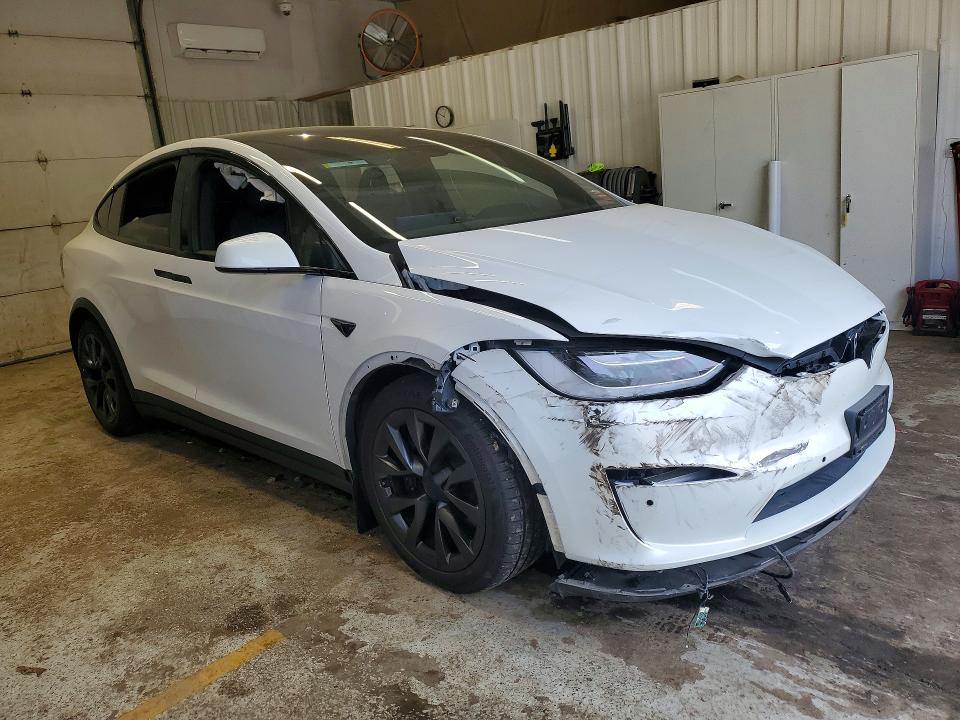 2022 Tesla Model X მანქანა იყიდება აუქციონზე, vin: 7SAXCDE59NF343581, აუქციონის ნომერი: 56545636
