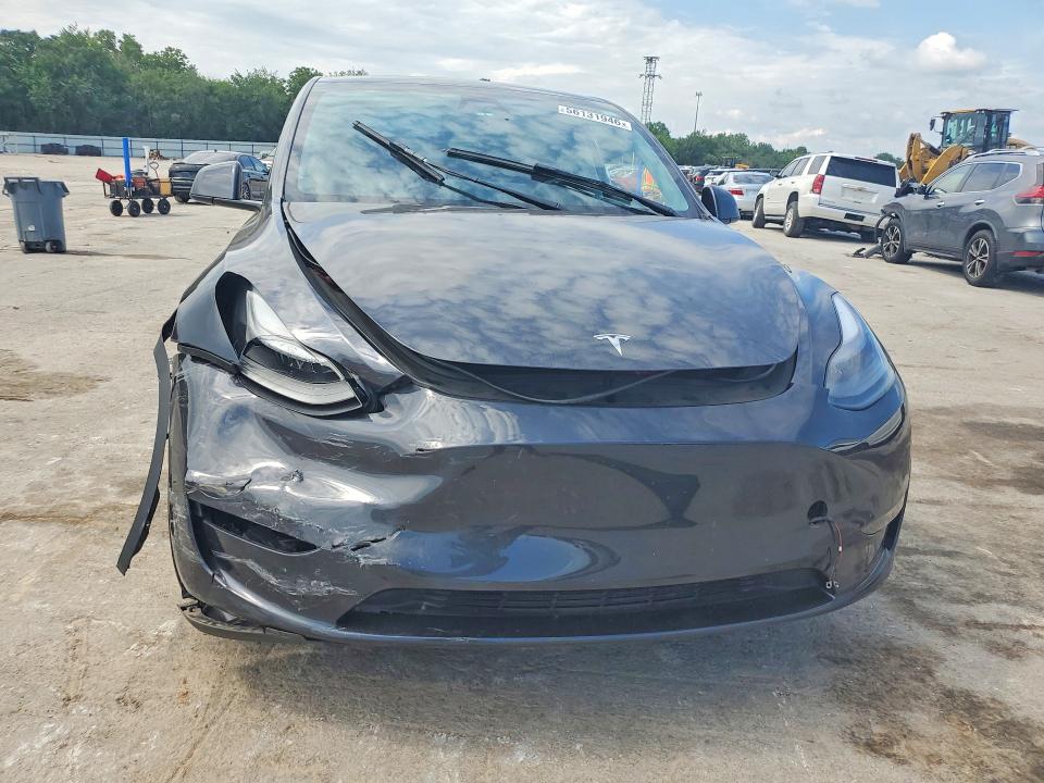 56131946 :رقم المزاد ، 7SAYGDEE7RA278838 vin ، 2024 Tesla Model Y مزاد بيع