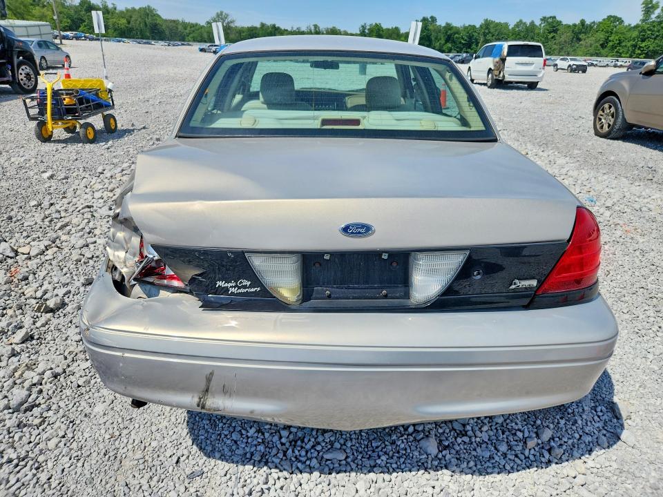 Aukcja sprzedaży 2009 Ford Crown Victoria, vin: 2FAHP71V19X142928, numer aukcji: 56233796