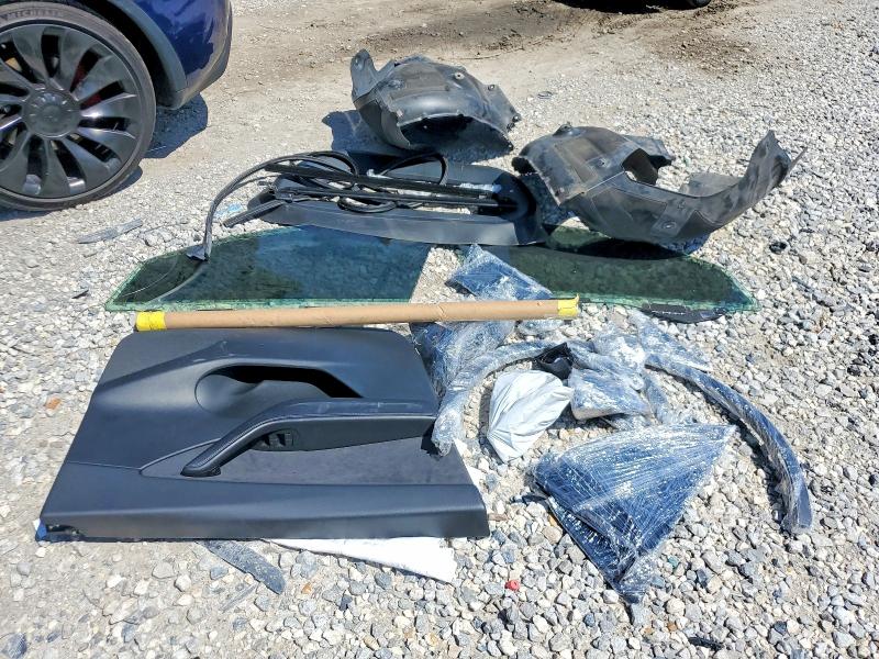 54940476 :رقم المزاد ، 5YJYGDEF9MF268393 vin ، 2021 Tesla Model Y مزاد بيع