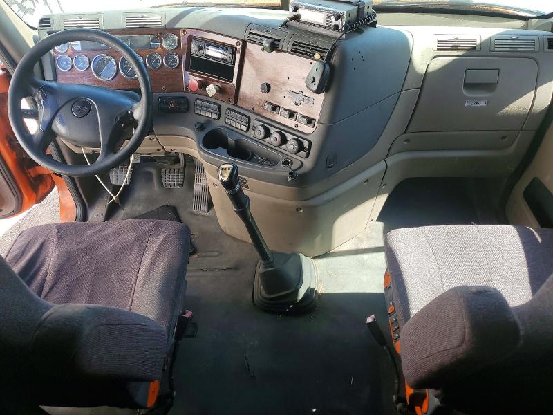 55963526 :رقم المزاد ، 1FUJGLDR8CLBR2048 vin ، 2012 Freightliner Cascadia 125 مزاد بيع