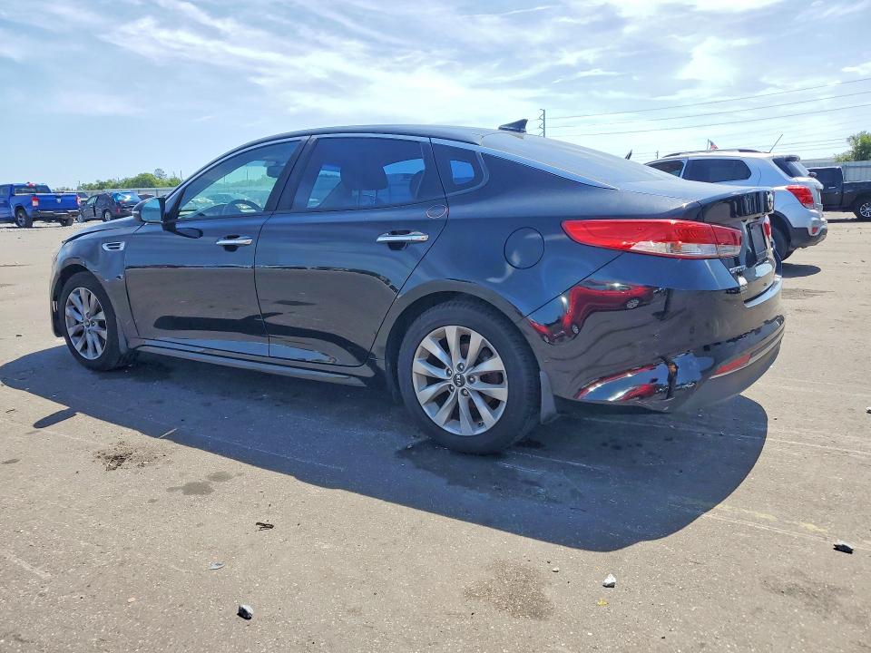 Продажа на аукционе авто 2016 Kia Optima, vin: 5XXGU4L30GG064564, номер лота: 55850416