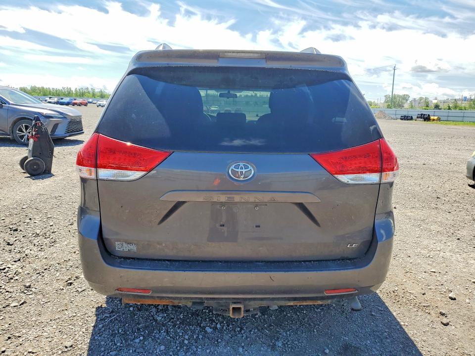 Aukcja sprzedaży 2012 Toyota Sienna, vin: 5TDKA3DC6CS012652, numer aukcji: 57532816
