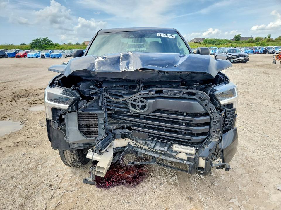 Продаж на аукціоні авто 2022 Toyota Tundra, vin: 5TFLA5AB5NX006737, номер лоту: 57666186