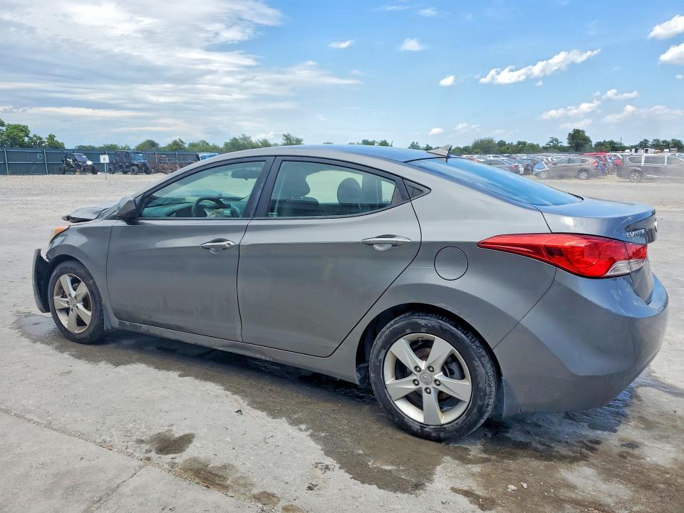 2013 Hyundai Elantra მანქანა იყიდება აუქციონზე, vin: 5NPDH4AE9DH423986, აუქციონის ნომერი: 57557976