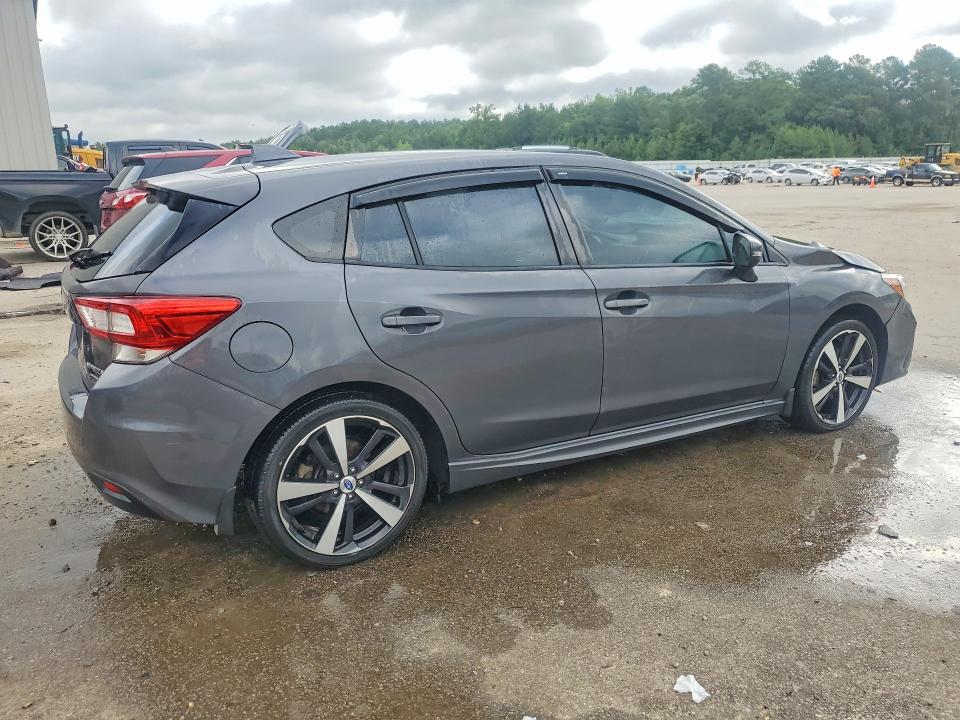 57302496 :رقم المزاد ، 4S3GTAL61J3701786 vin ، 2018 Subaru Impreza مزاد بيع