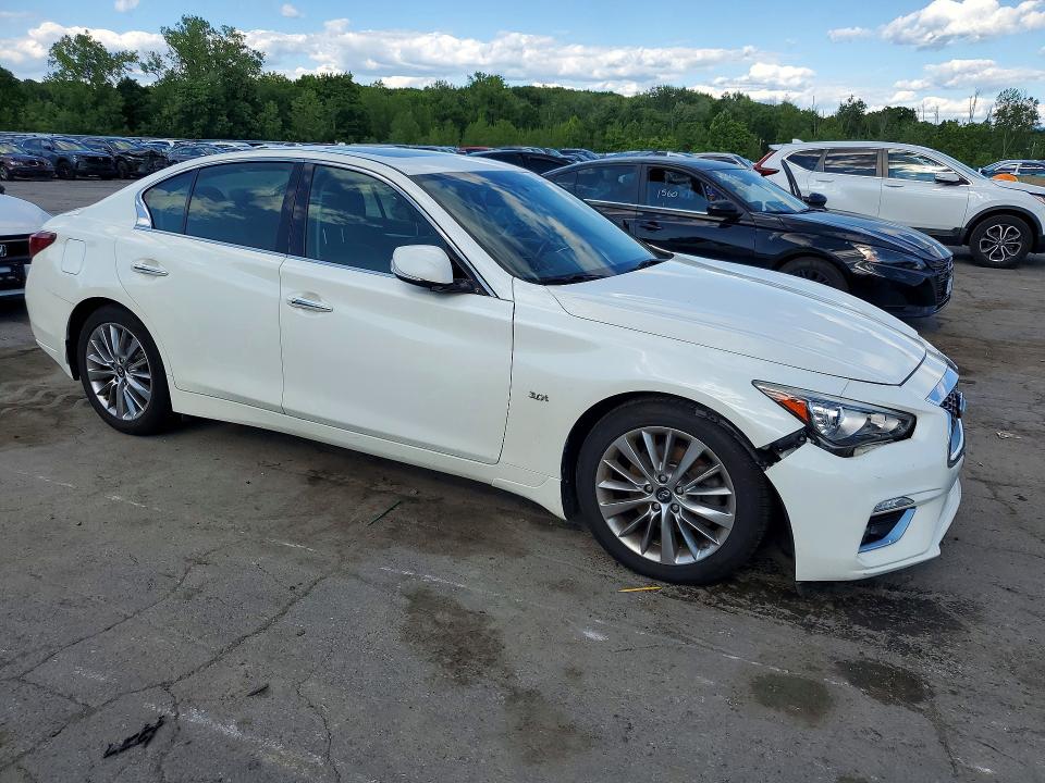 58585876 :رقم المزاد ، JN1EV7AR7JM443367 vin ، 2018 Infiniti Q50 مزاد بيع