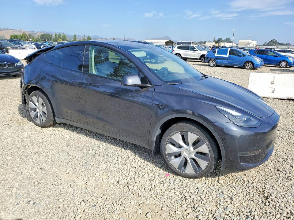 2024 Tesla Model Y მანქანა იყიდება აუქციონზე, vin: 7SAYGDEE9RF054179, აუქციონის ნომერი: 55980056