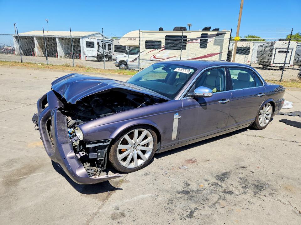 Продажа на аукционе авто 2008 Jaguar Xj, vin: SAJWA82B08SH20620, номер лота: 54527776