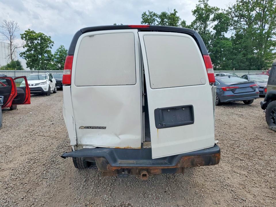 2017 Chevrolet Express G2500 მანქანა იყიდება აუქციონზე, vin: 1GCWGAFG3H1138301, აუქციონის ნომერი: 59358296