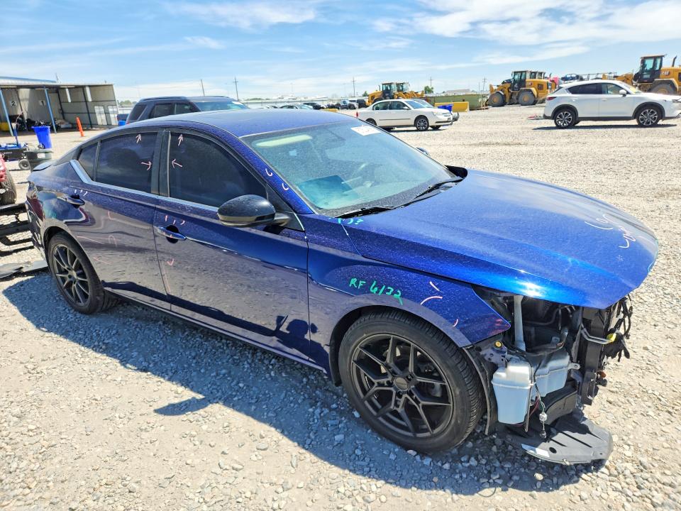 2019 Nissan Altima მანქანა იყიდება აუქციონზე, vin: 1N4BL4CW0KN317036, აუქციონის ნომერი: 57534656