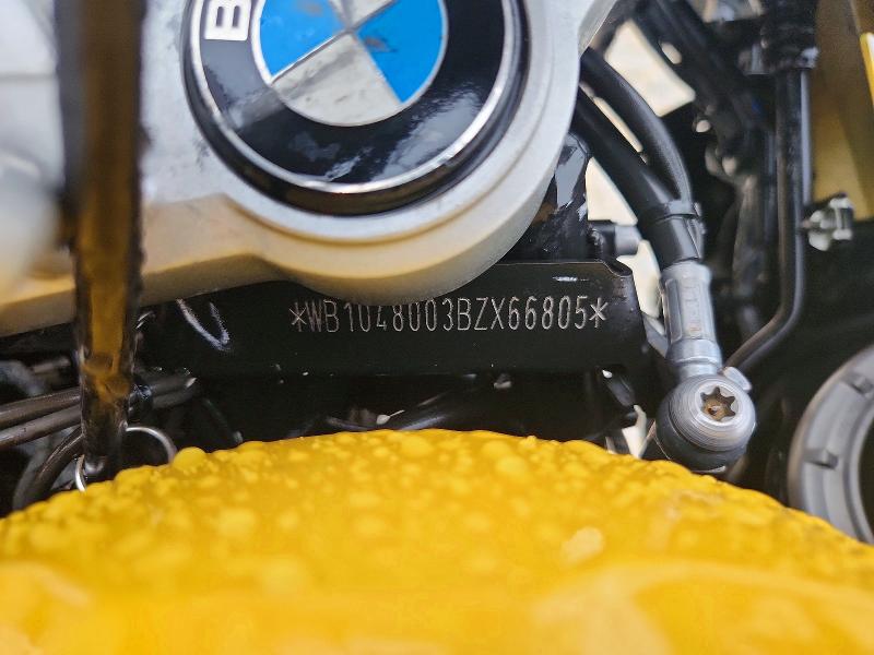 54858776 :رقم المزاد ، WB1048003BZX66805 vin ، 2011 Bmw R1200 مزاد بيع