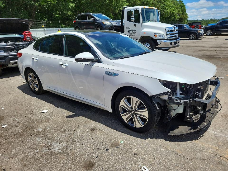 Продажа на аукционе авто 2017 Kia Optima Hybrid, vin: KNAGU4LC2H5007012, номер лота: 58012006