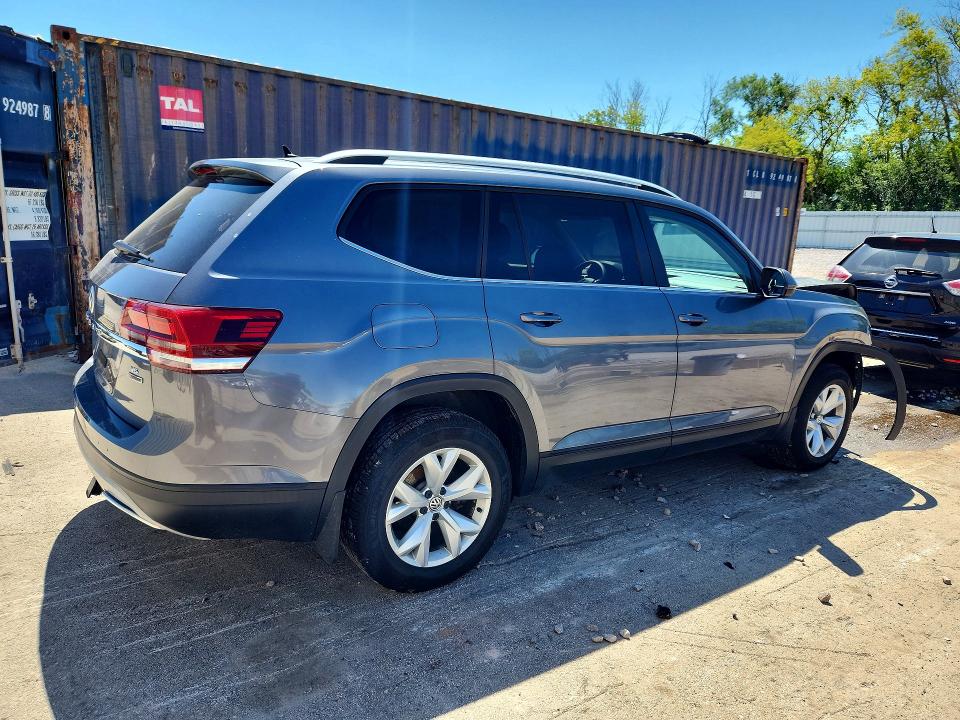58400406 :رقم المزاد ، 1V2GR2CA0JC526499 vin ، 2018 Volkswagen Atlas مزاد بيع