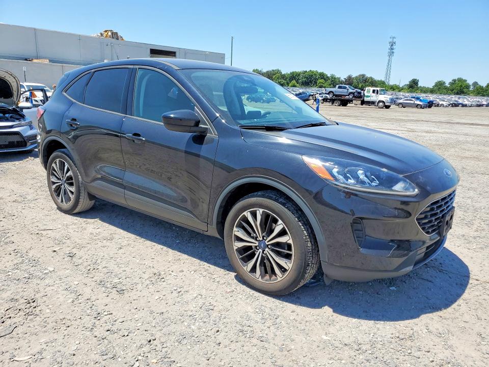 56114756 :رقم المزاد ، 1FMCU9G69NUA87554 vin ، 2022 Ford Escape مزاد بيع