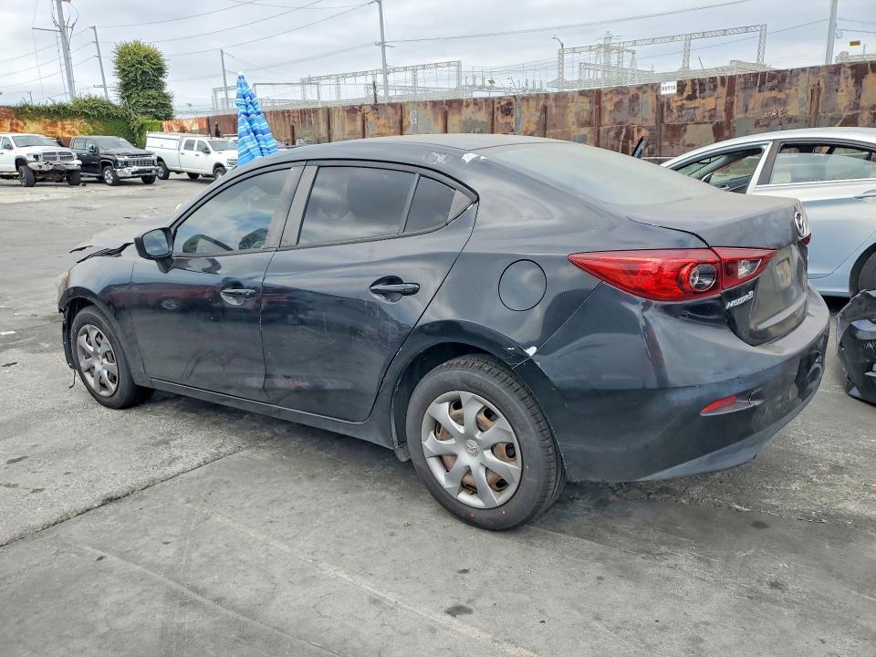 2015 Mazda 3 მანქანა იყიდება აუქციონზე, vin: 3MZBM1U74FM127380, აუქციონის ნომერი: 56511896