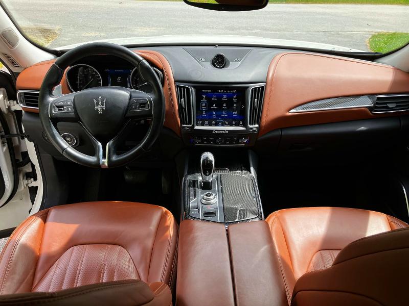 56048466 :رقم المزاد ، ZN661YUA6HX225811 vin ، 2017 Maserati Levante مزاد بيع