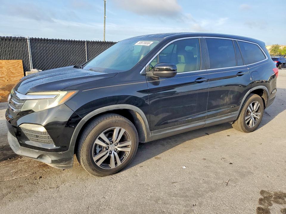 Продажа на аукционе авто 2016 Honda Pilot, vin: 5FNYF5H56GB006802, номер лота: 55975656