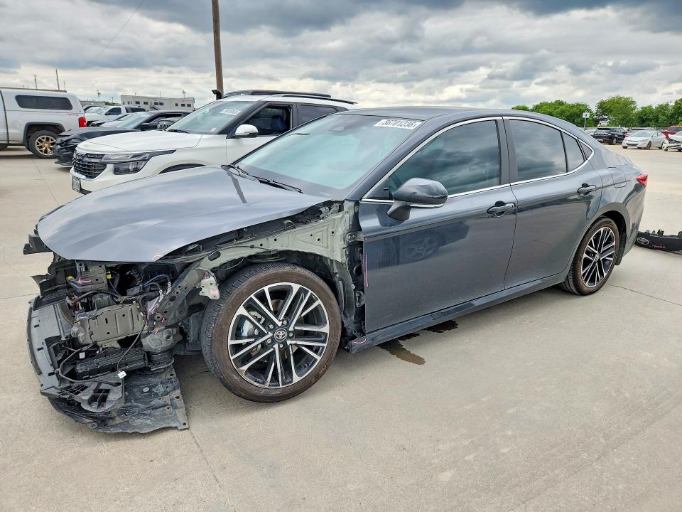 56701236 :رقم المزاد ، 4T1DAACK0SU145077 vin ، 2025 Toyota Camry مزاد بيع