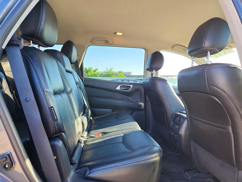 57937016 :رقم المزاد ، 5N1DR2MM3KC634805 vin ، 2019 Nissan Pathfinder مزاد بيع
