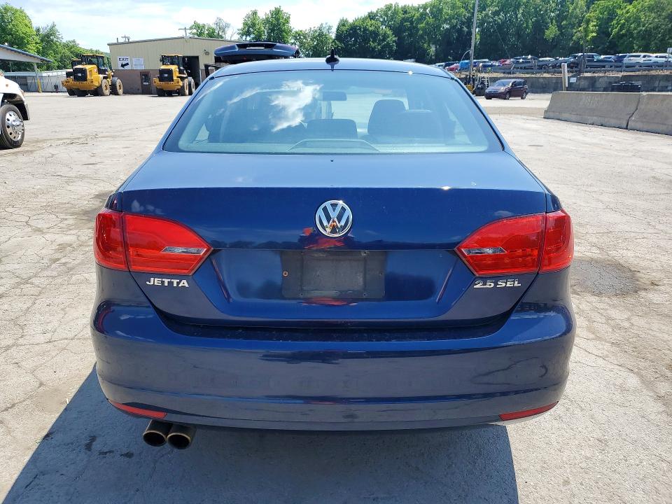 Продаж на аукціоні авто 2011 Volkswagen Jetta, vin: 3VWGZ7AJXBM328222, номер лоту: 56177546