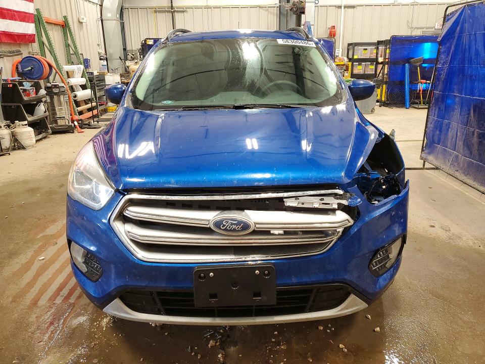 58300486 :رقم المزاد ، 1FMCU9G98HUD93529 vin ، 2017 Ford Escape مزاد بيع
