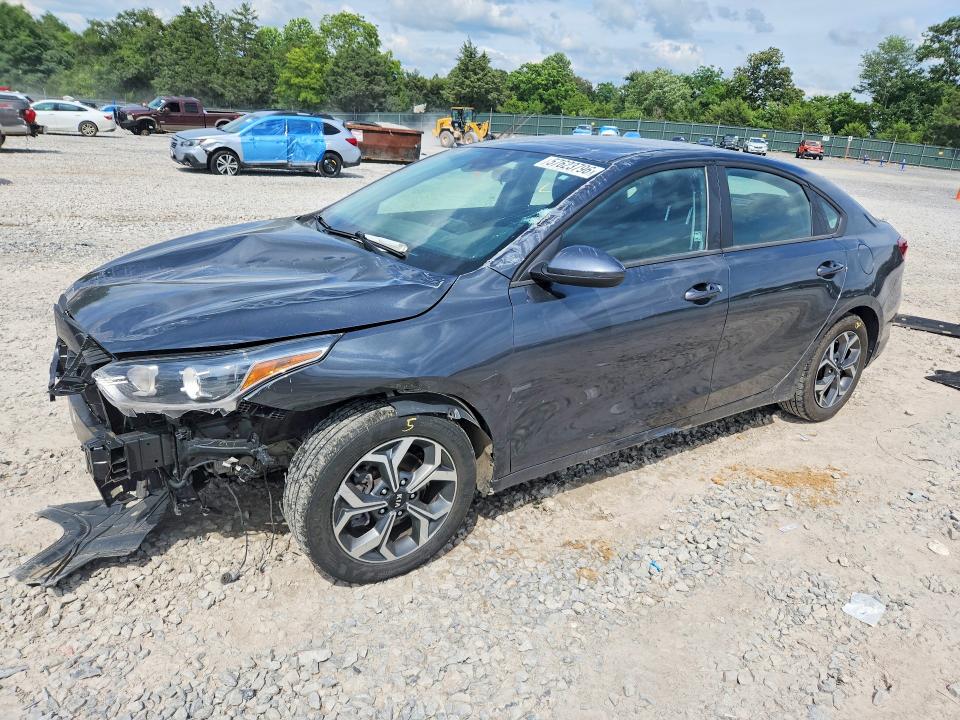 57623796 :رقم المزاد ، 3KPF24AD7ME412801 vin ، 2021 Kia Forte مزاد بيع