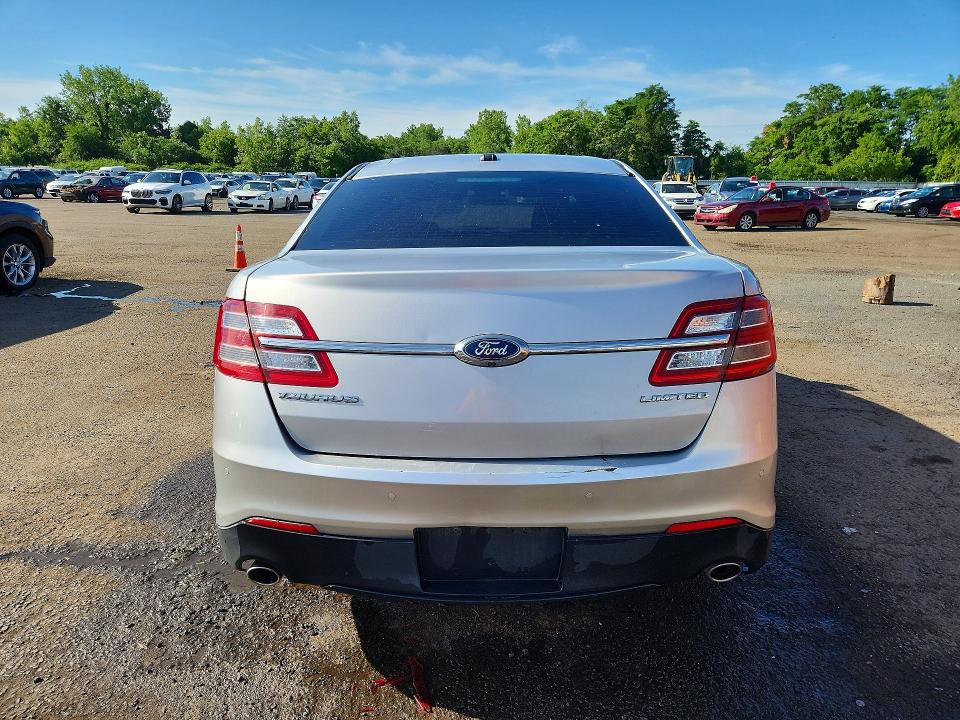 Продажа на аукционе авто 2017 Ford Taurus, vin: 1FAHP2F85HG111885, номер лота: 58604766
