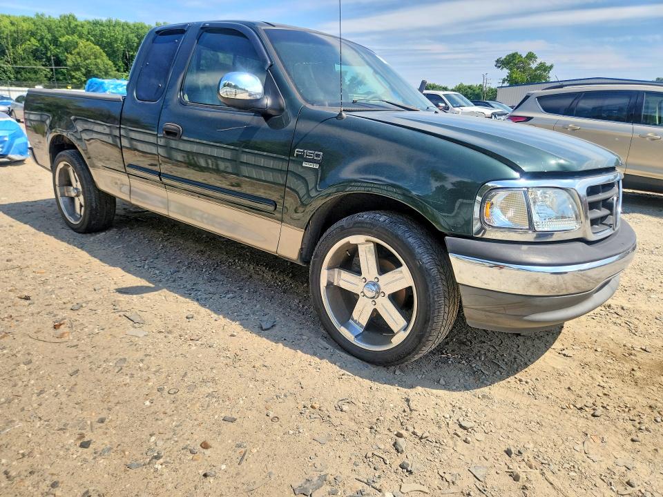 57157336 :رقم المزاد ، 2FTRX17W34CA46925 vin ، 2004 Ford F-150 Heritage مزاد بيع