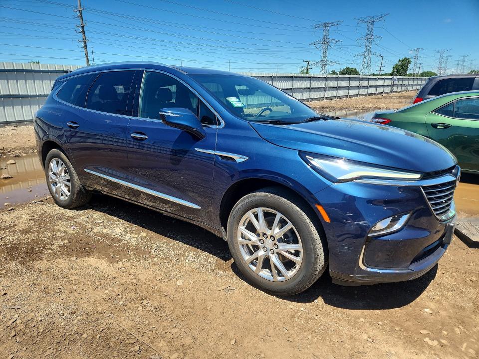 2022 Buick Enclave მანქანა იყიდება აუქციონზე, vin: 5GAEVBKW7NJ172131, აუქციონის ნომერი: 57761166
