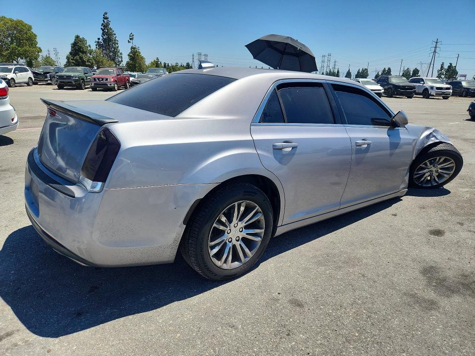 Aukcja sprzedaży 2017 Chrysler 300, vin: 2C3CCAAG5HH506537, numer aukcji: 56888436