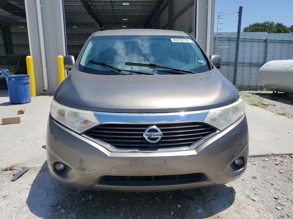85976175 :رقم المزاد ، JN8AE2KP4F9126902 vin ، 2015 Nissan Quest مزاد بيع