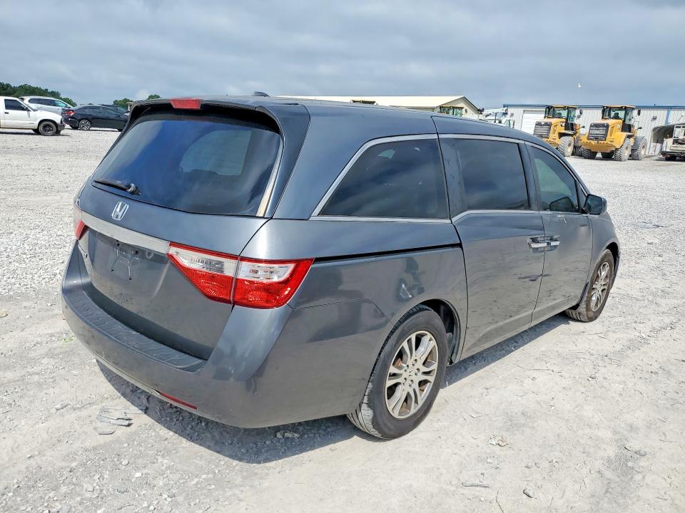 Auction sale of the 2013 Honda Odyssey, vin: 5FNRL5H63DB060592, lot number: 57916176