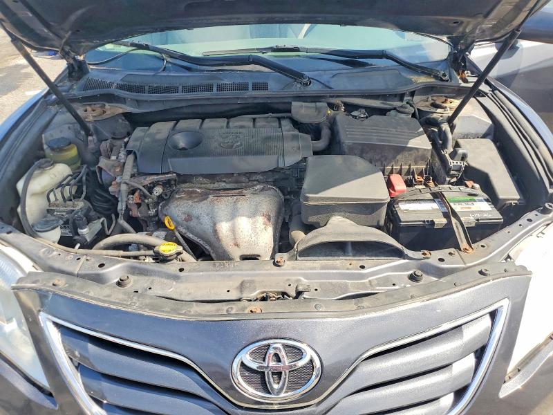 57141716 :رقم المزاد ، 4T4BF3EK5BR133398 vin ، 2011 Toyota Camry مزاد بيع