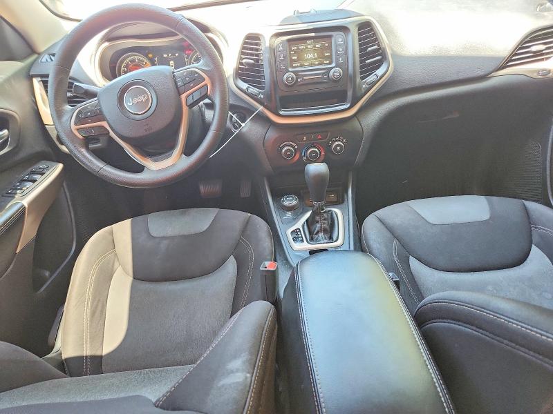 56046086 :رقم المزاد ، 1C4PJMCB1JD564248 vin ، 2018 Jeep Cherokee مزاد بيع